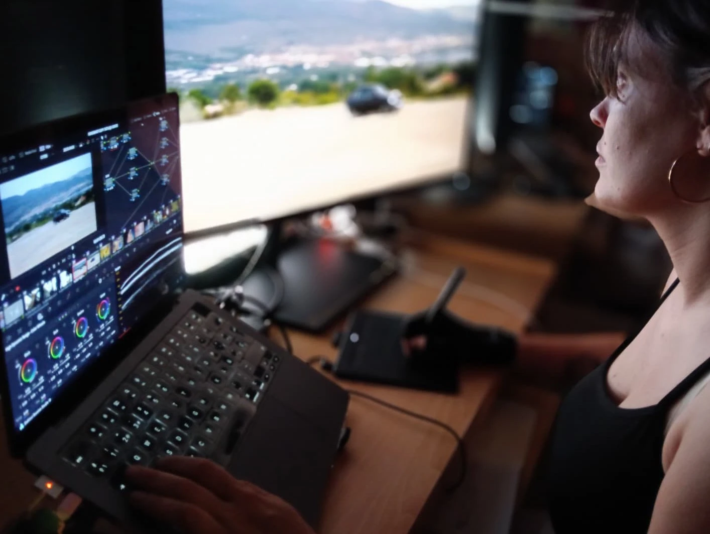Clara Albors — colorist at work